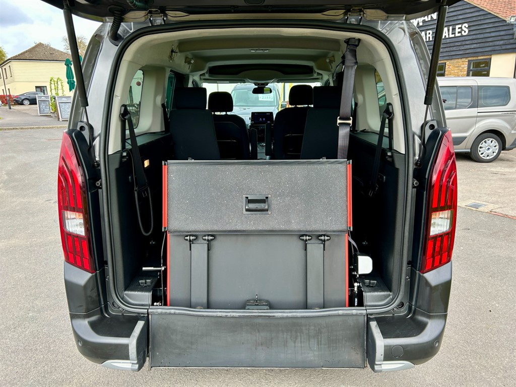 Used Peugeot Rifter 2021 for sale - 78089102: Photo 5