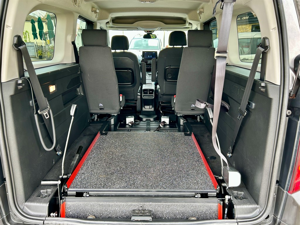 Used Peugeot Rifter 2021 for sale - 78089102: Photo 6