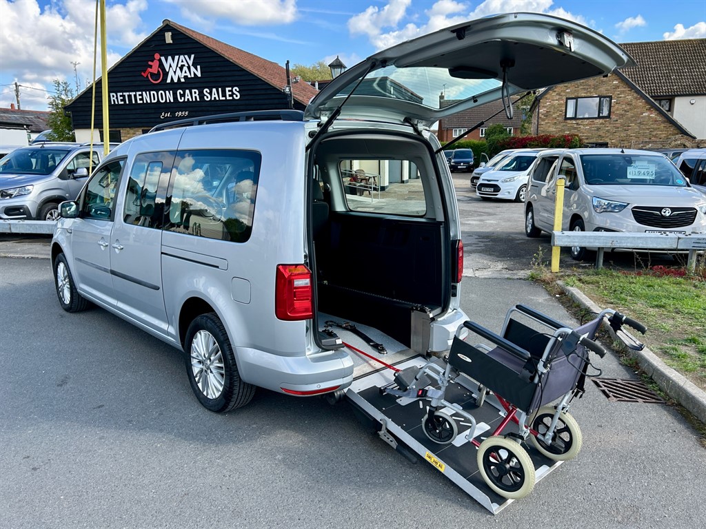 Used Volkswagen Caddy Maxi Life 2017 for sale - 77691168: Photo 15