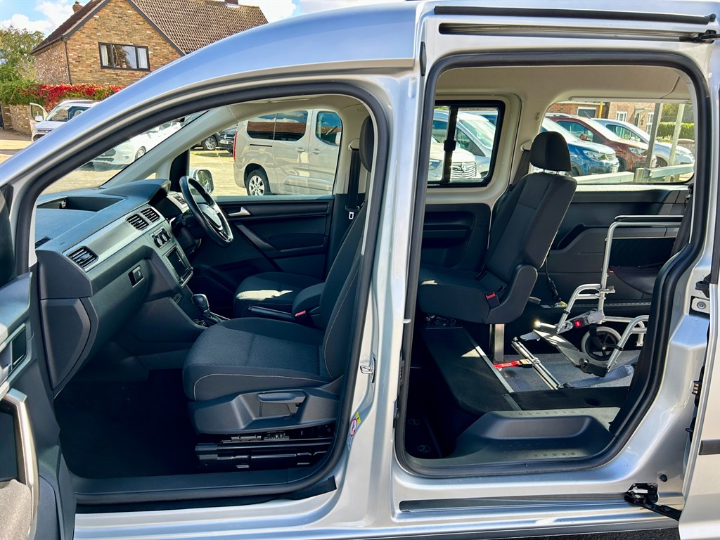 Used Volkswagen Caddy Maxi Life 2017 for sale - 77691168: Photo 20