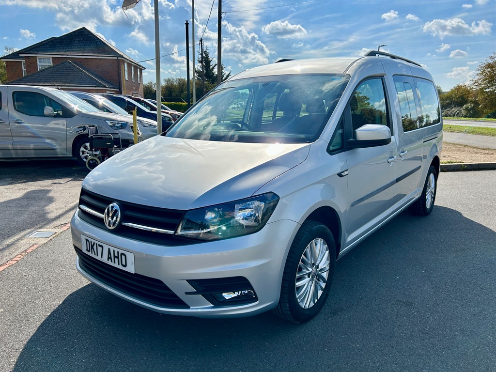Used Volkswagen Caddy Maxi Life 2017 for sale - 77691168: Photo 7