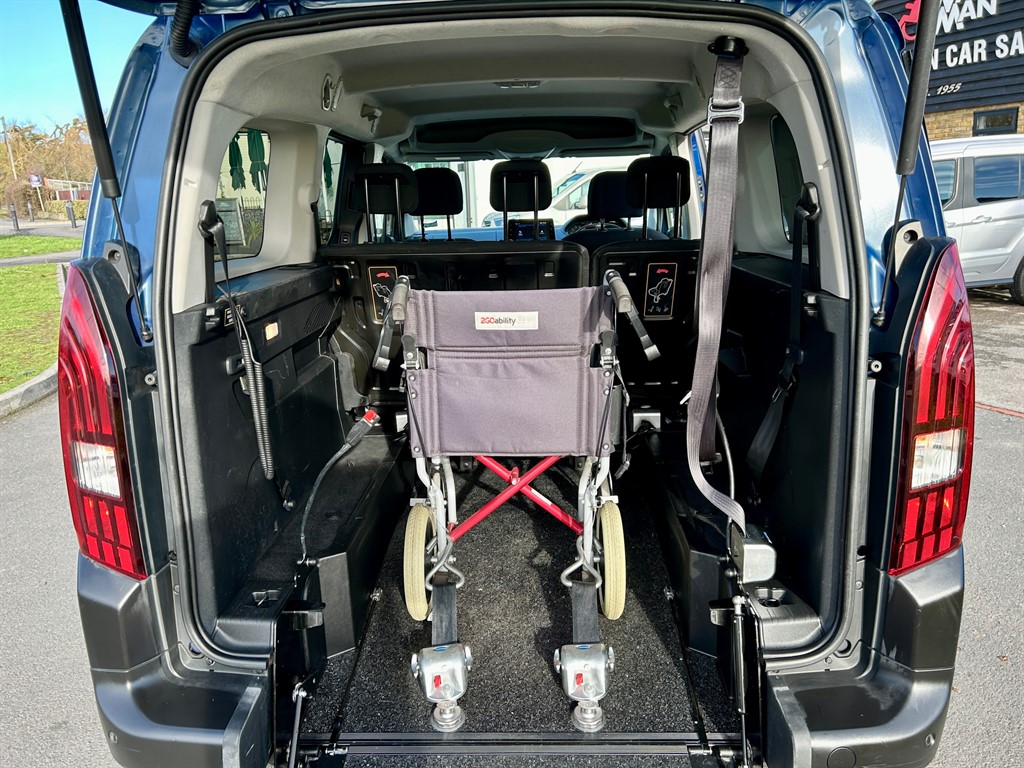 Used Peugeot Rifter 2020 for sale - 77691204: Photo 21