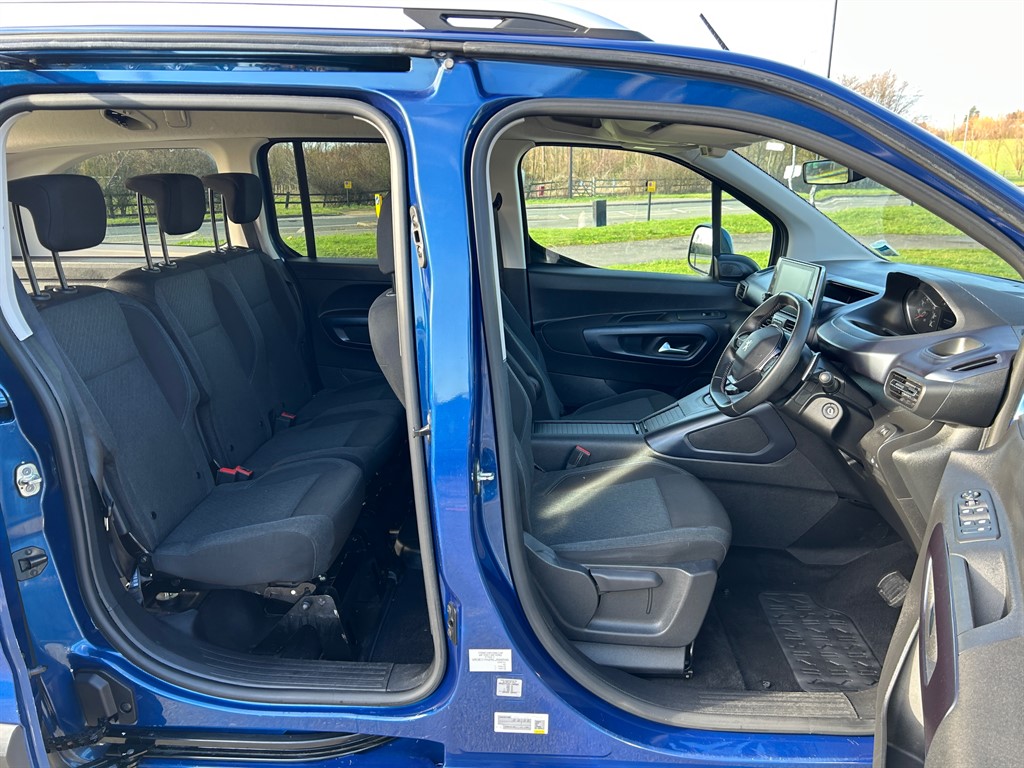 Used Peugeot Rifter 2020 for sale - 77691204: Photo 27