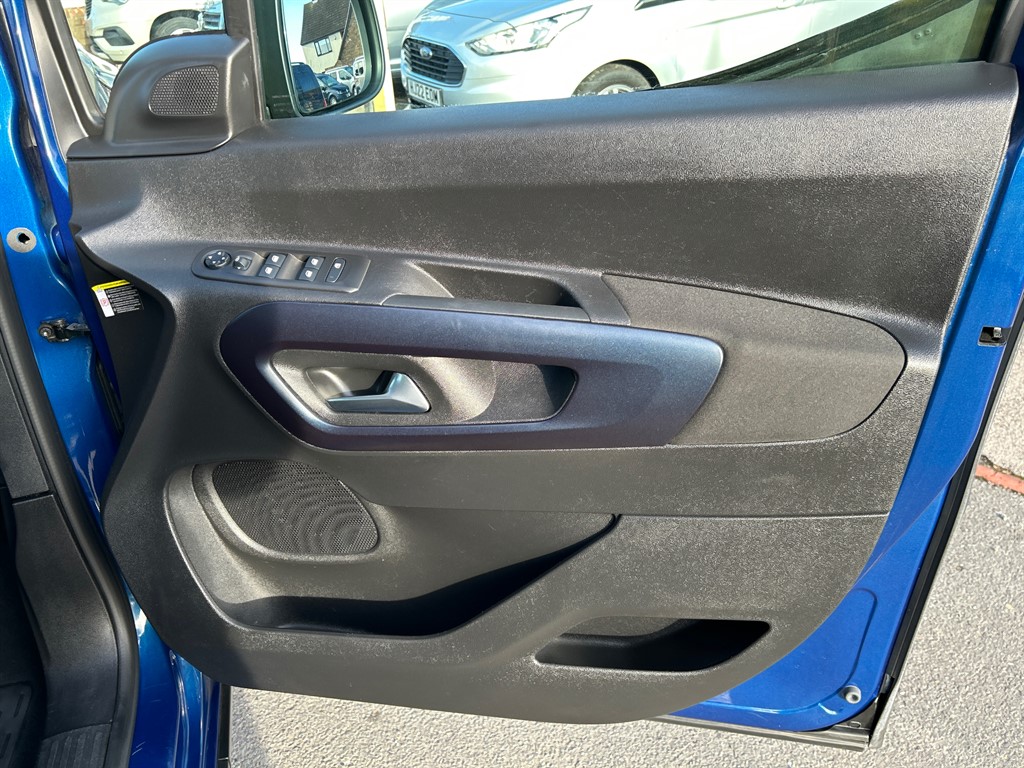 Used Peugeot Rifter 2020 for sale - 77691204: Photo 29