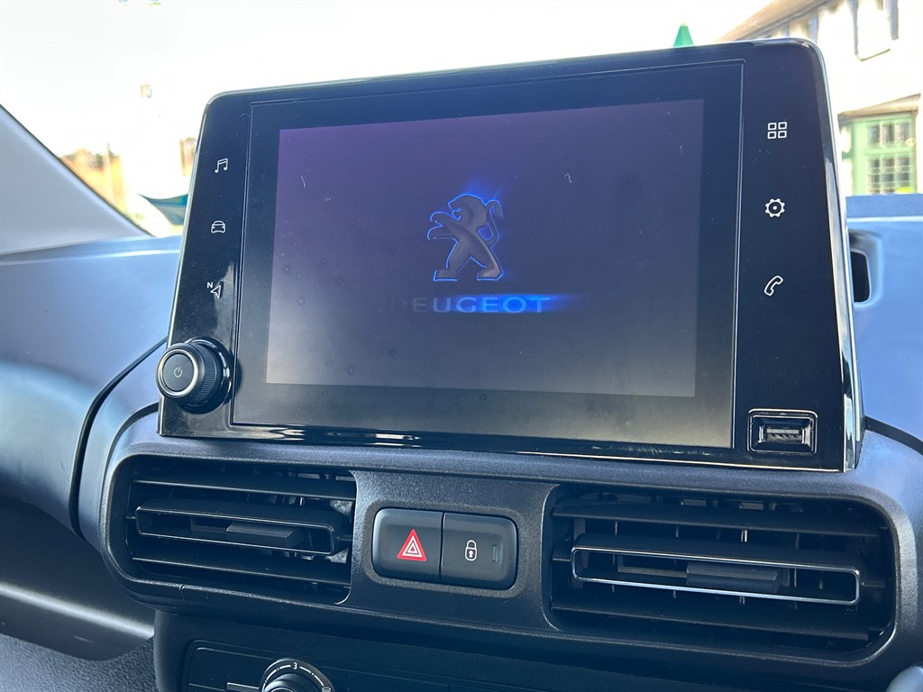 Used Peugeot Rifter 2020 for sale - 77691204: Photo 32