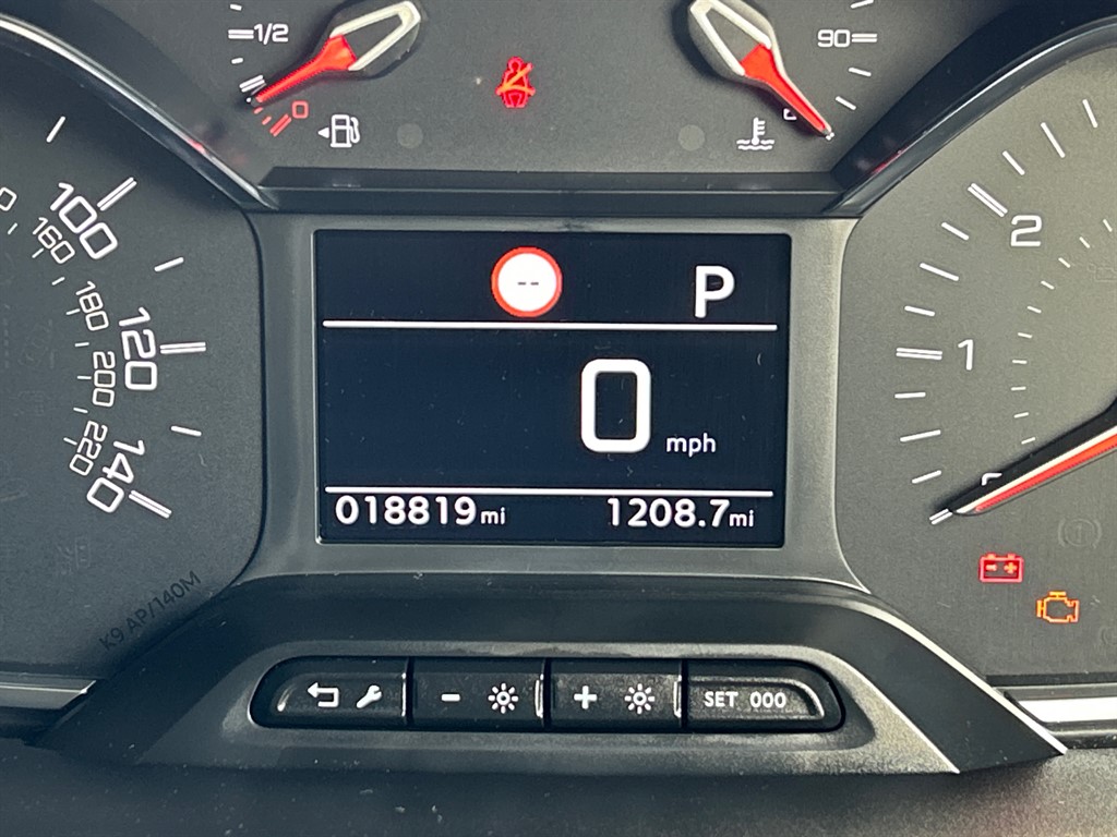 Used Peugeot Rifter 2020 for sale - 77691204: Photo 38