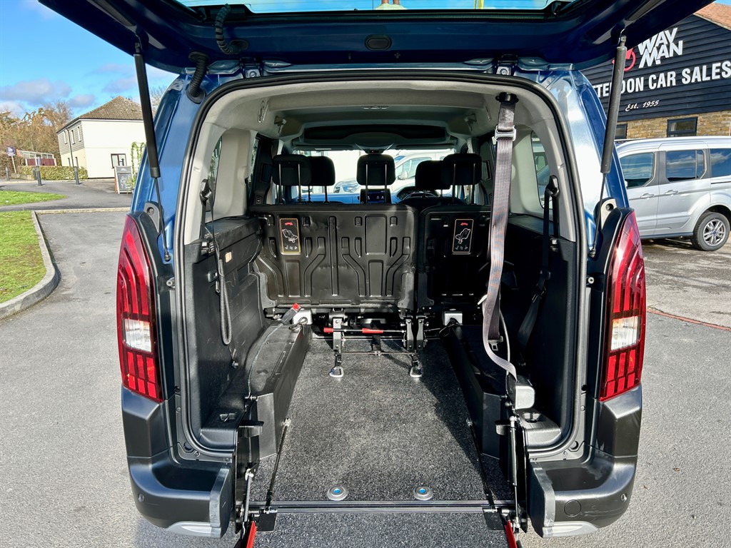 Used Peugeot Rifter 2020 for sale - 77691204: Photo 7