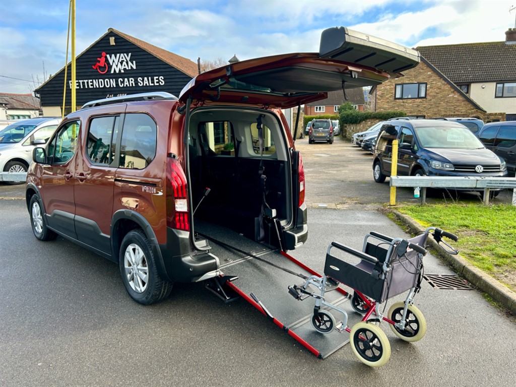 Used Peugeot Rifter 2020 for sale - 77691195: Photo 19