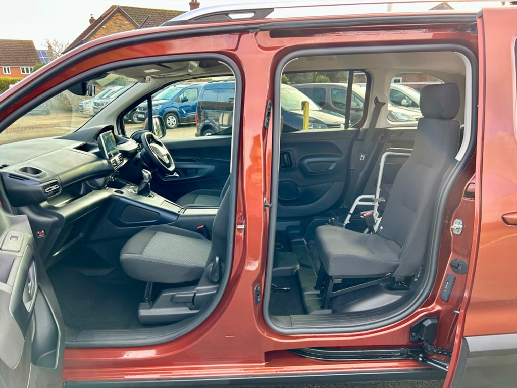 Used Peugeot Rifter 2020 for sale - 77691195: Photo 21