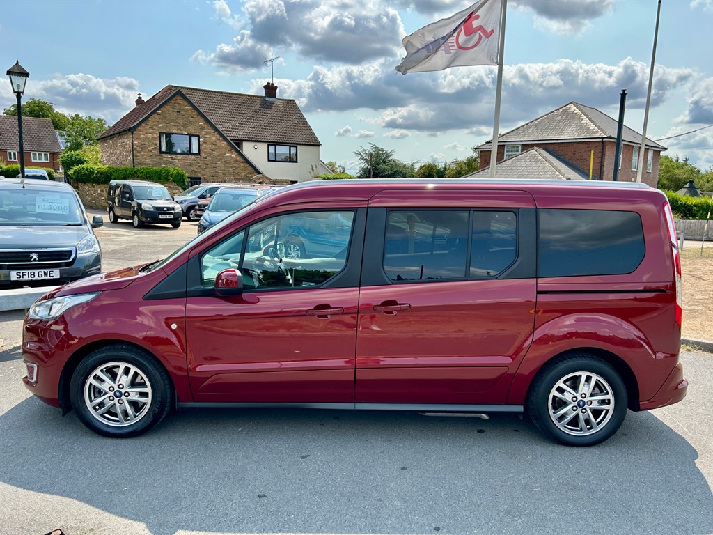 Used Ford Grand Tourneo Connect 2019 for sale - 77691166: Photo 16