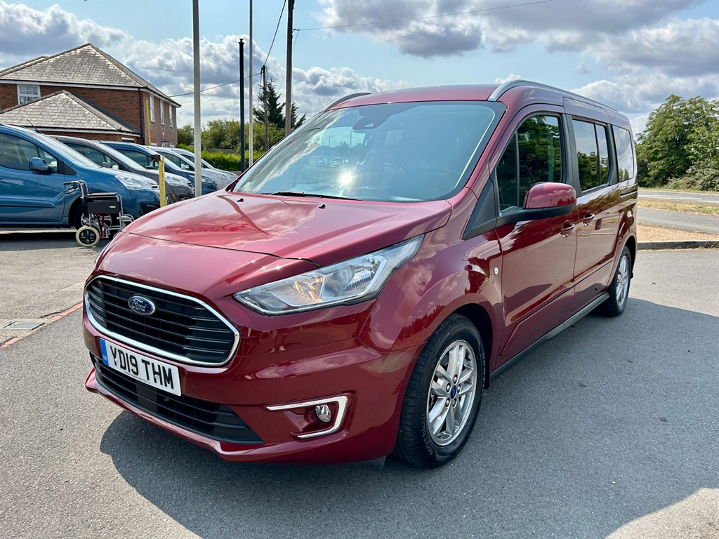 Used Ford Grand Tourneo Connect 2019 for sale - 77691166: Photo 17