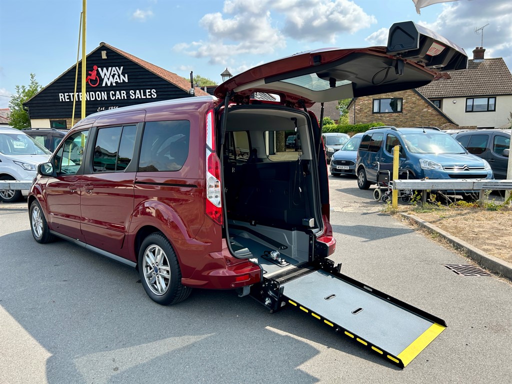 Used Ford Grand Tourneo Connect 2019 for sale - 77691166: Photo 23