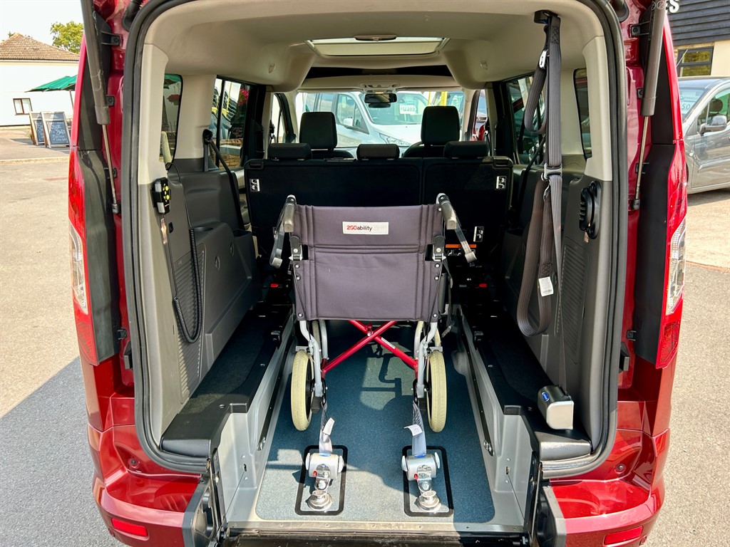 Used Ford Grand Tourneo Connect 2019 for sale - 77691166: Photo 25