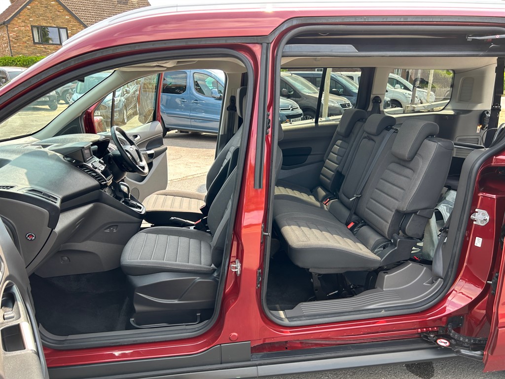 Used Ford Grand Tourneo Connect 2019 for sale - 77691166: Photo 26