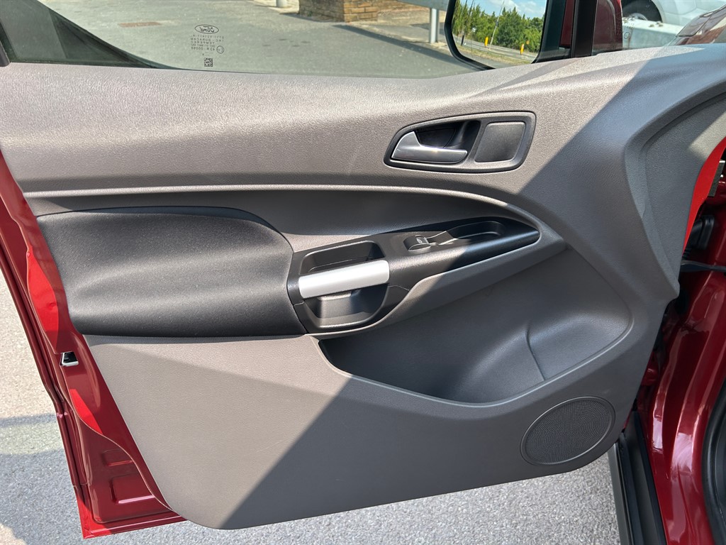 Used Ford Grand Tourneo Connect 2019 for sale - 77691166: Photo 28