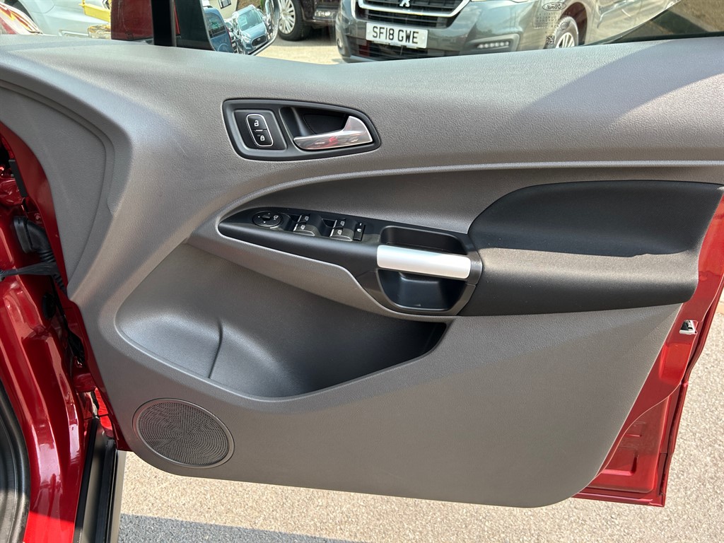 Used Ford Grand Tourneo Connect 2019 for sale - 77691166: Photo 29