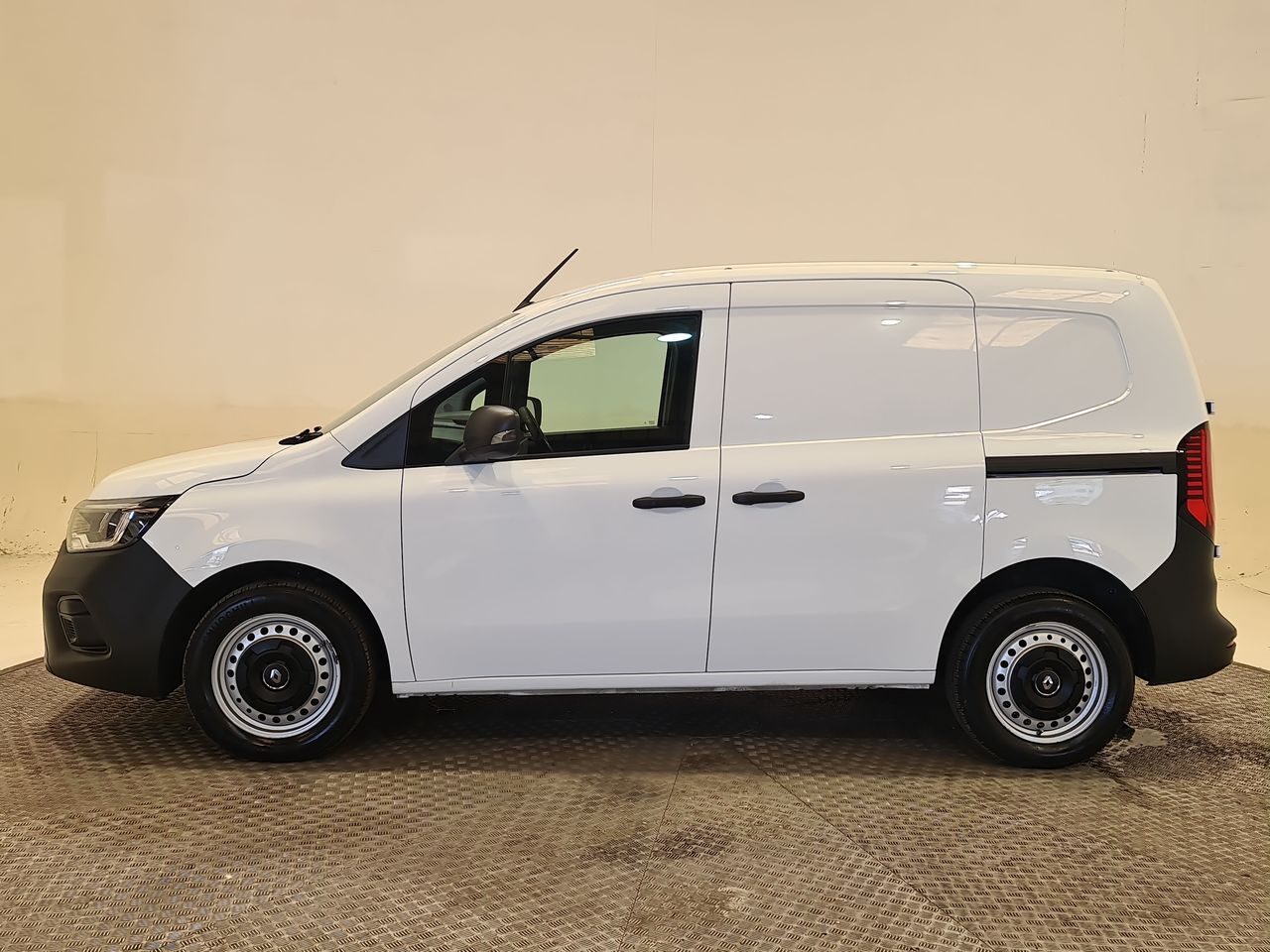 Used Renault Kangoo 2023 for sale - 77196563: Photo 5