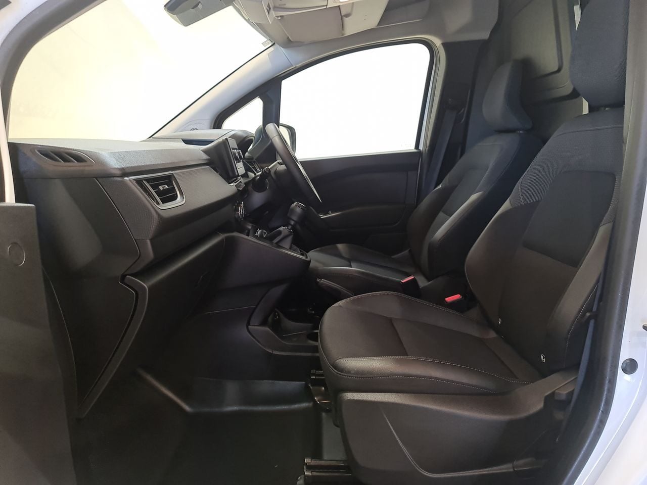 Used Renault Kangoo 2023 for sale - 77196563: Photo 7