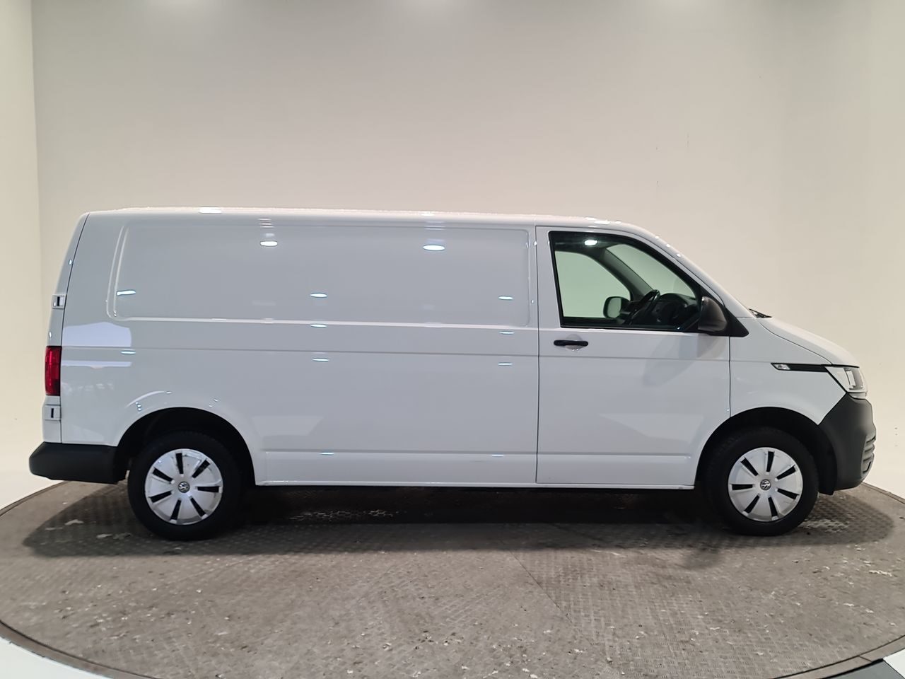 Used Volkswagen Transporter 2021 for sale - 77555962: Photo 16