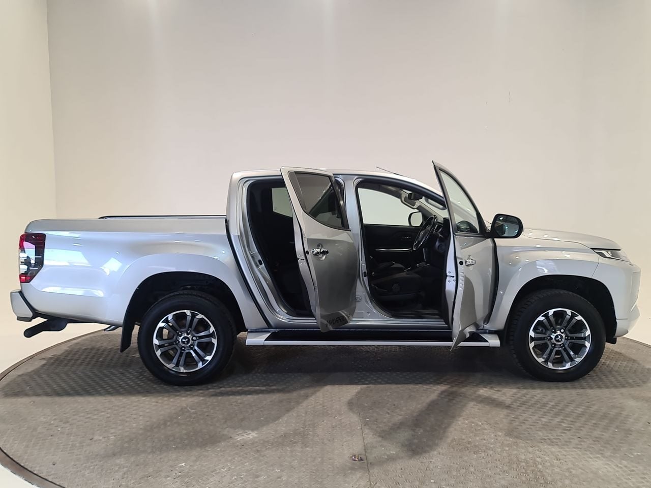 Used Mitsubishi L200 2019 for sale - 77790276: Photo 18