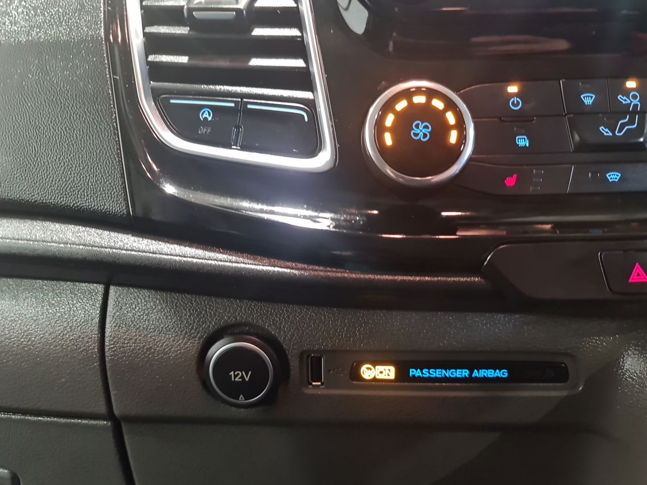 Used Ford Transit Custom 2020 for sale - 77394036: Photo 33