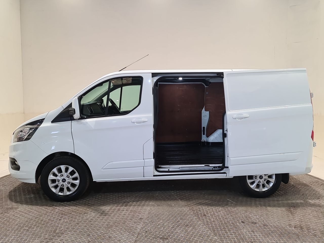 Used Ford Transit Custom 2021 for sale - 76544913: Photo 10