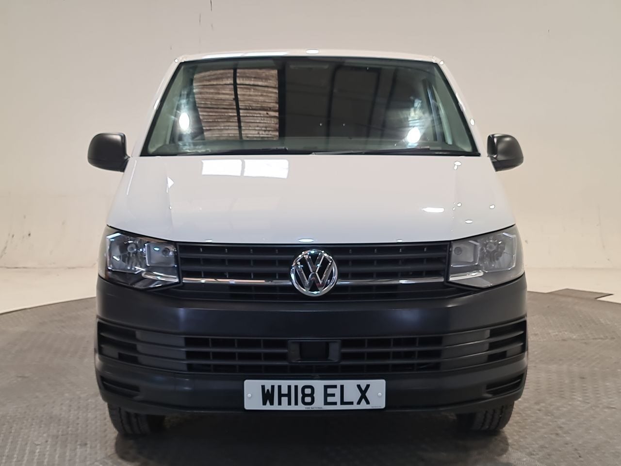 Used Volkswagen Transporter 2018 for sale - 78190764: Photo 3