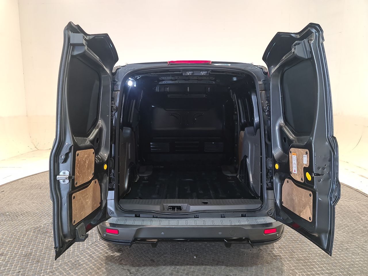 Used Ford Transit Connect 2020 for sale - 76544898: Photo 13