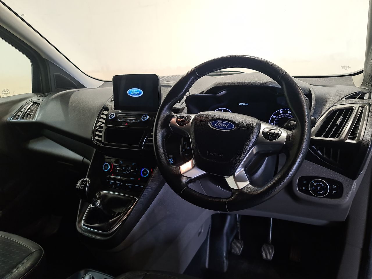 Used Ford Transit Connect 2020 for sale - 76544898: Photo 19