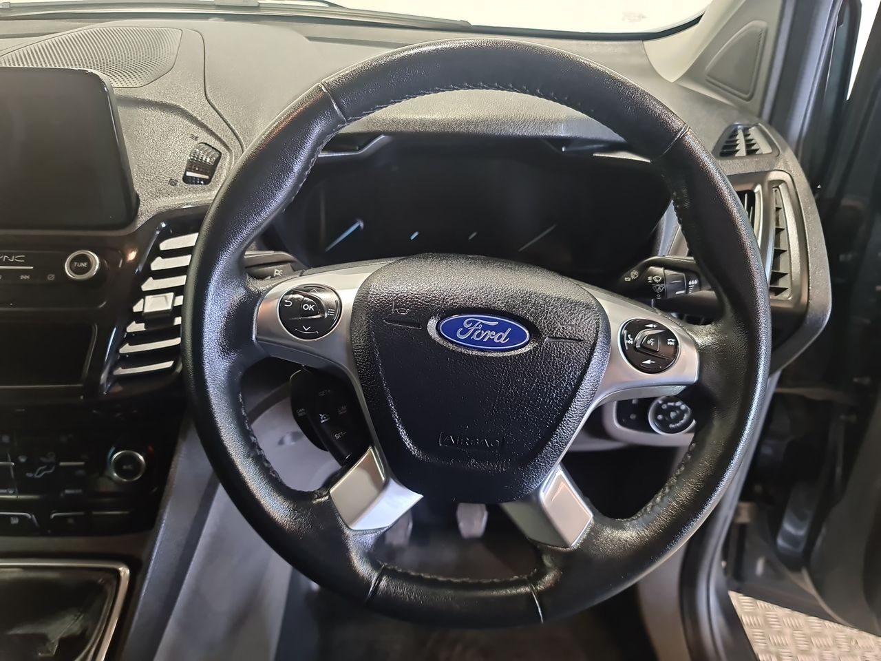 Used Ford Transit Connect 2020 for sale - 76544898: Photo 21