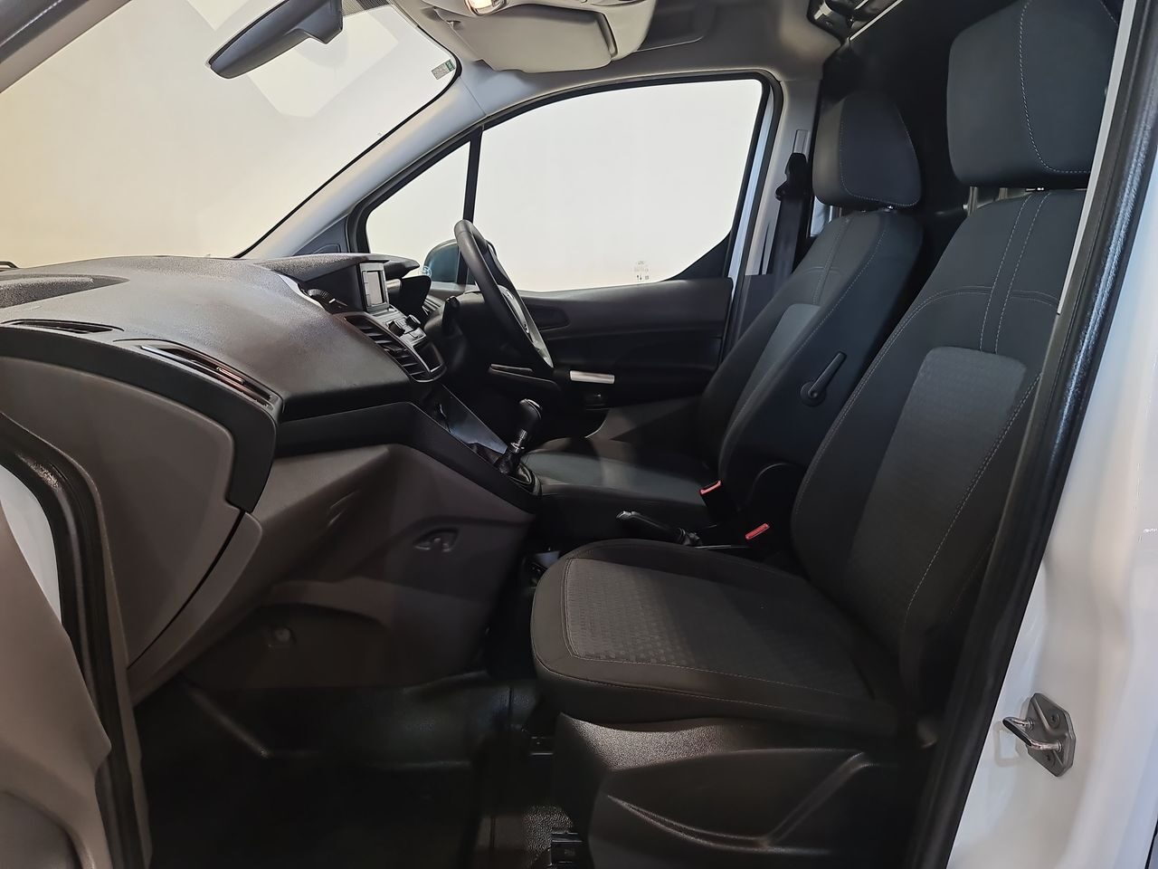 Used Ford Transit Connect 2022 for sale - 76544938: Photo 8