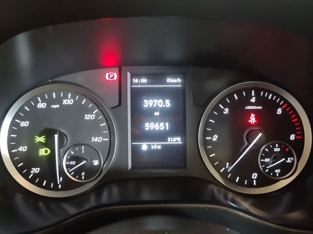 Used Mercedes-Benz Vito 2021 for sale - 76019045: Photo 33