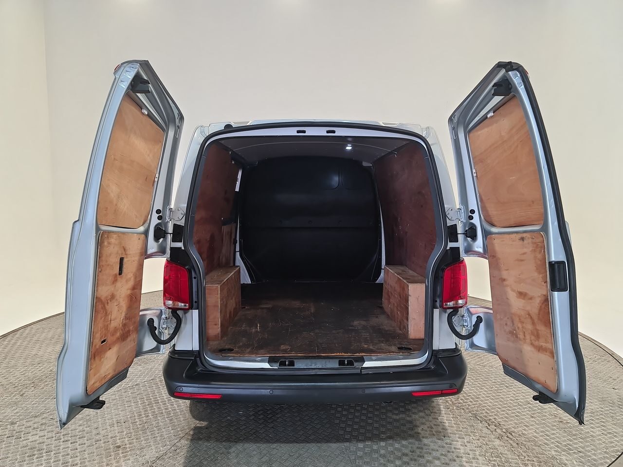 Used Volkswagen Transporter 2022 for sale - 76577133: Photo 13