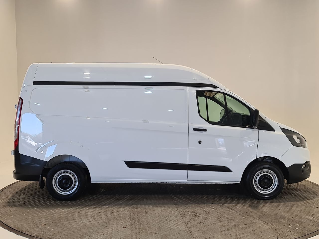 Used Ford Transit Custom 2023 for sale - 76577151: Photo 17
