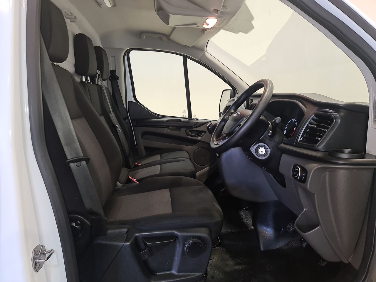 Used Ford Transit Custom 2023 for sale - 76577151: Photo 18