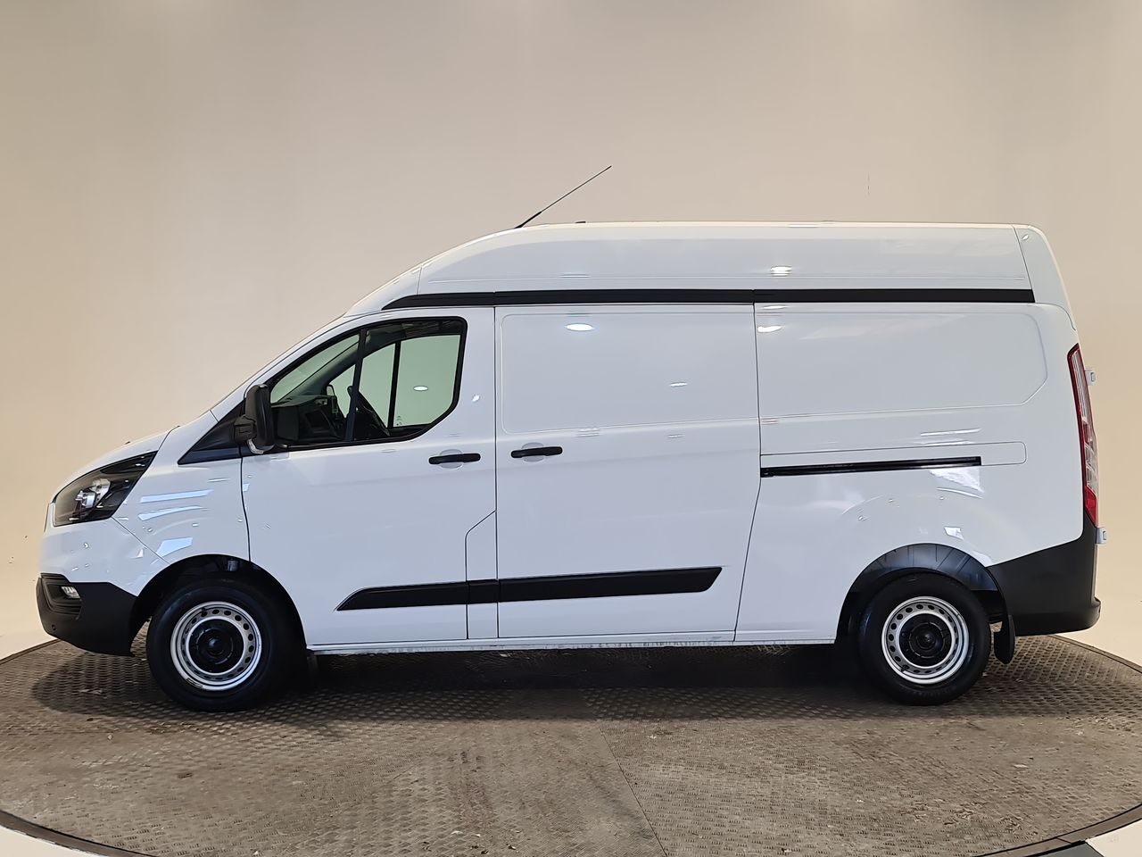 Used Ford Transit Custom 2023 for sale - 76577151: Photo 6