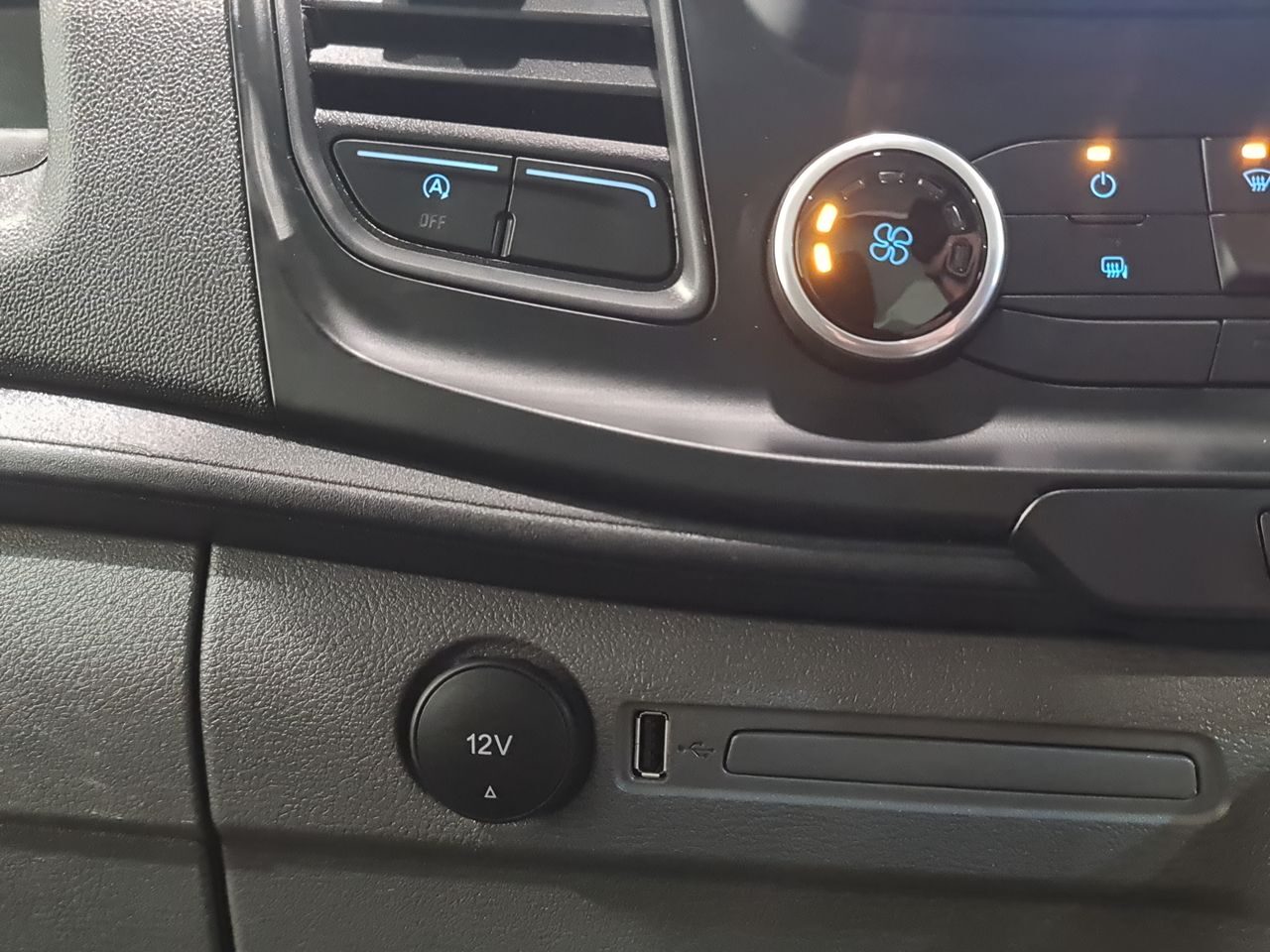 Used Ford Transit 2022 for sale - 77463037: Photo 29