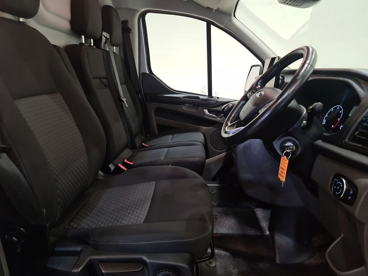 Used Ford Transit Custom 2022 for sale - 76544943: Photo 18