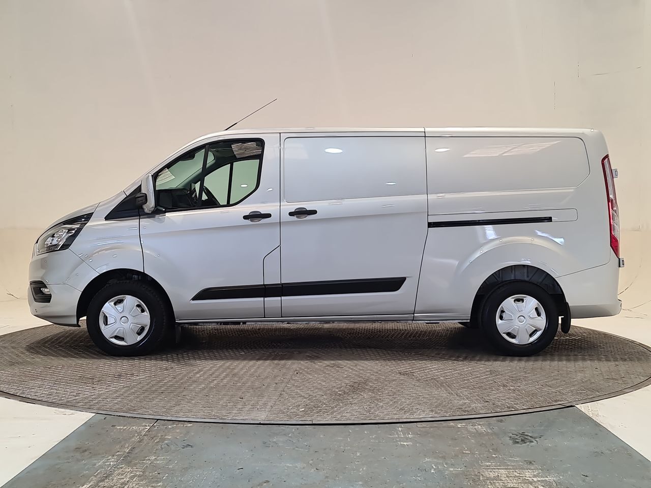 Used Ford Transit Custom 2022 for sale - 76544943: Photo 6