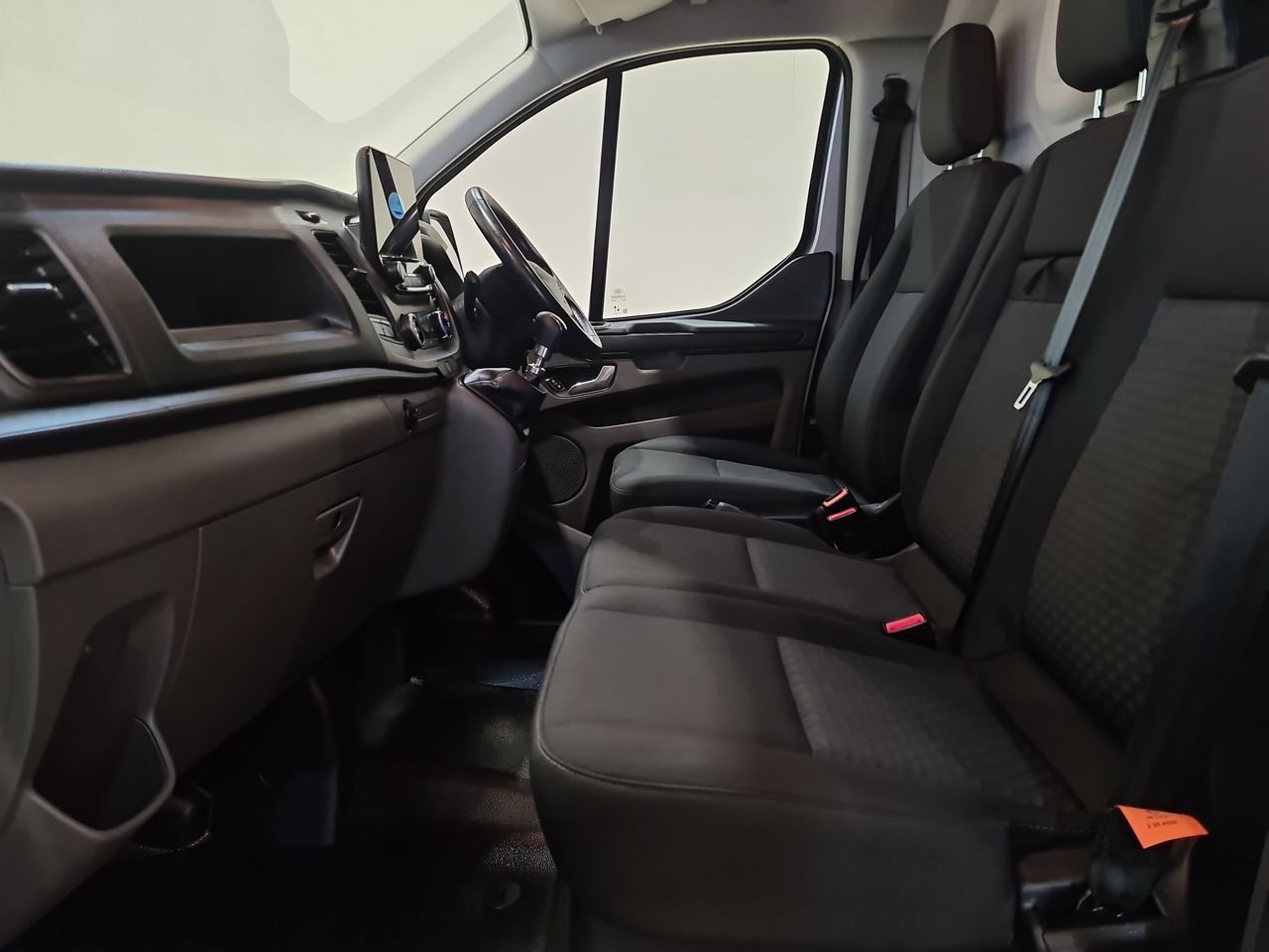 Used Ford Transit Custom 2022 for sale - 76544943: Photo 8