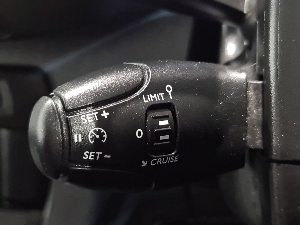 Used Peugeot Expert 2022 for sale - 76496221: Photo 36