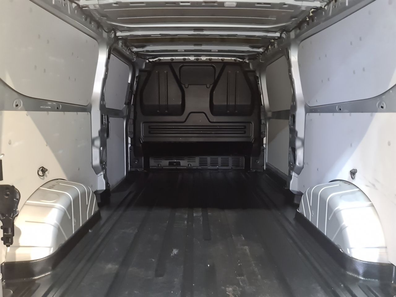 Used Ford Transit Custom 2024 for sale - 77104638: Photo 13