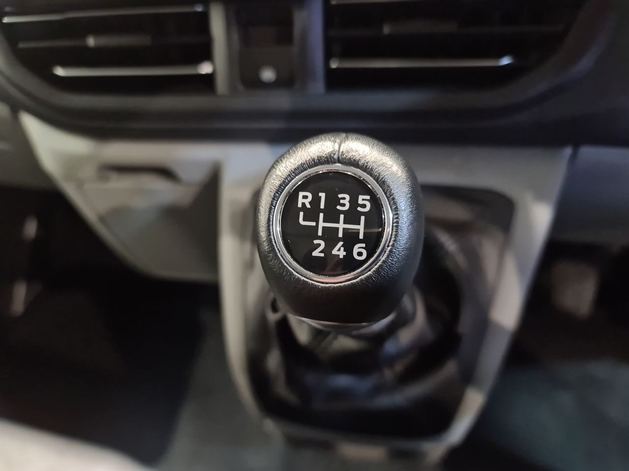 Used Ford Transit Custom 2024 for sale - 77104638: Photo 23