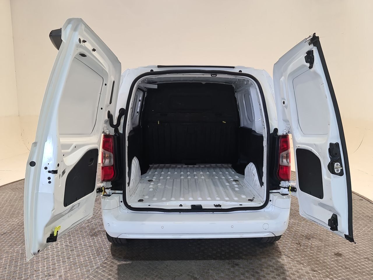 Used Citroen Berlingo 2020 for sale - 76544937: Photo 13