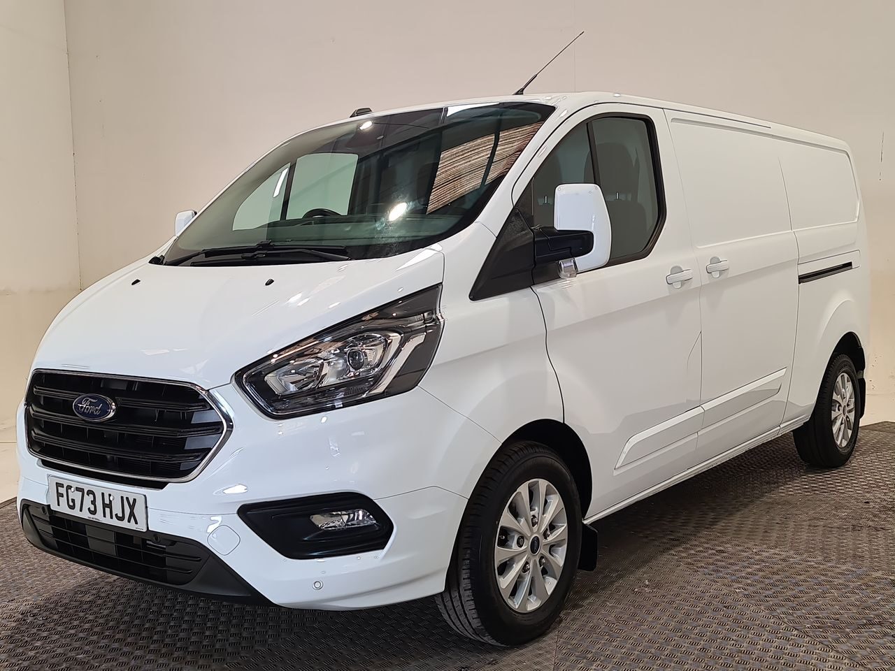 Used Ford Transit Custom 2023 for sale - 76544888: Photo 5