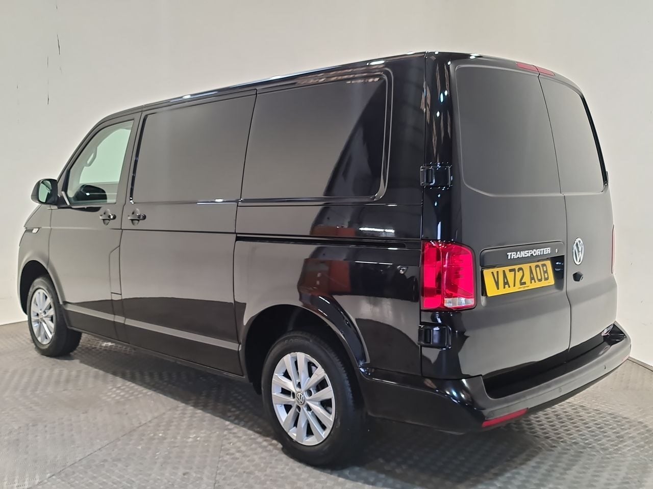 Used Volkswagen Transporter 2023 for sale - 78090852: Photo 11