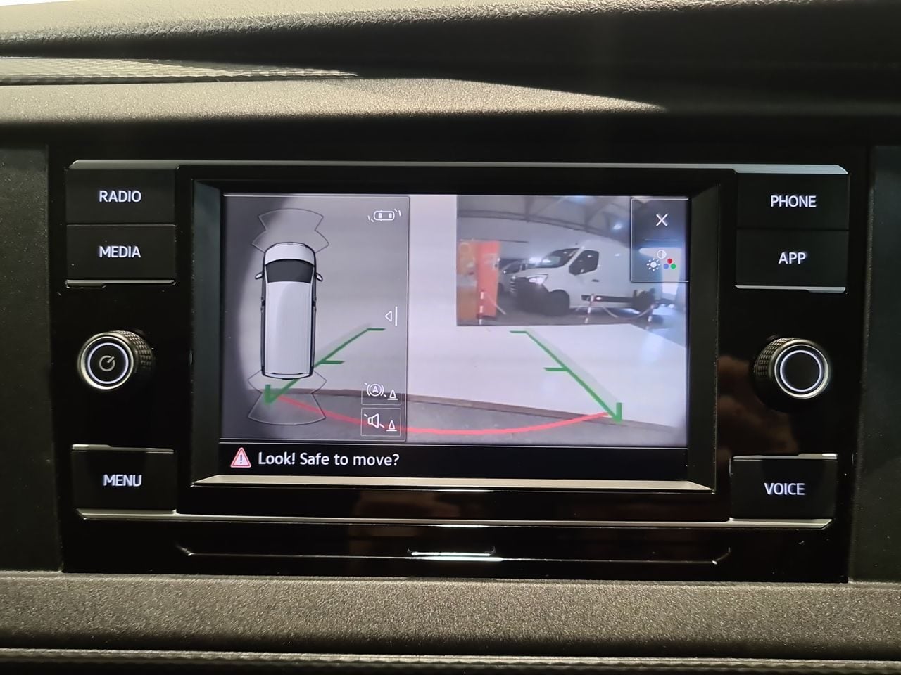 Used Volkswagen Transporter 2023 for sale - 78090852: Photo 31