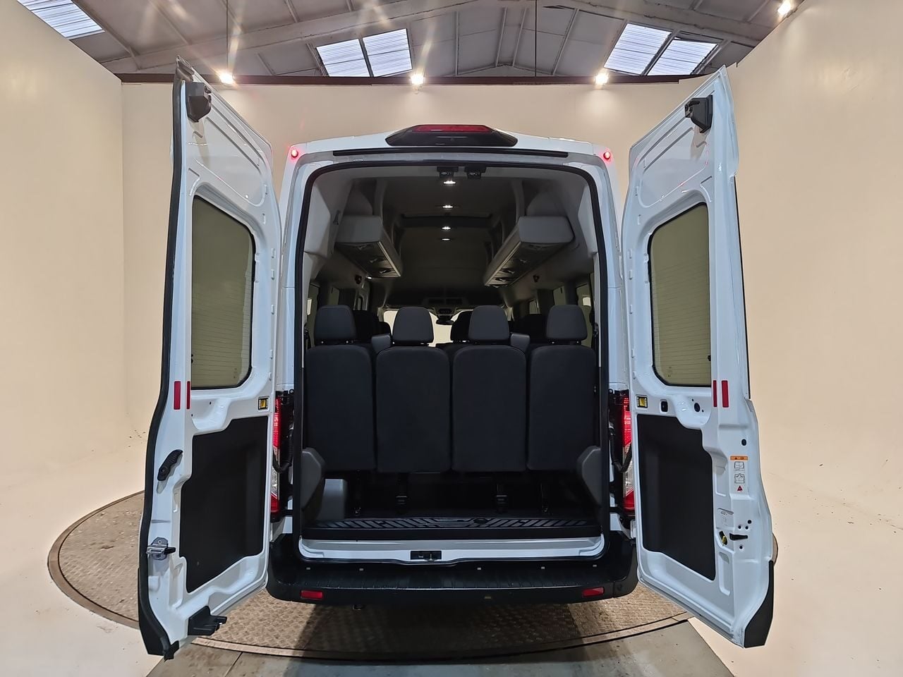 Used Ford Transit 2020 for sale - 76957104: Photo 14