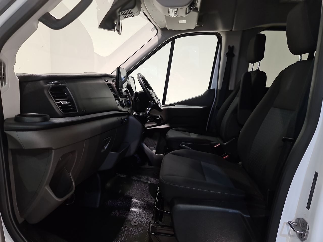 Used Ford Transit 2020 for sale - 76957104: Photo 8