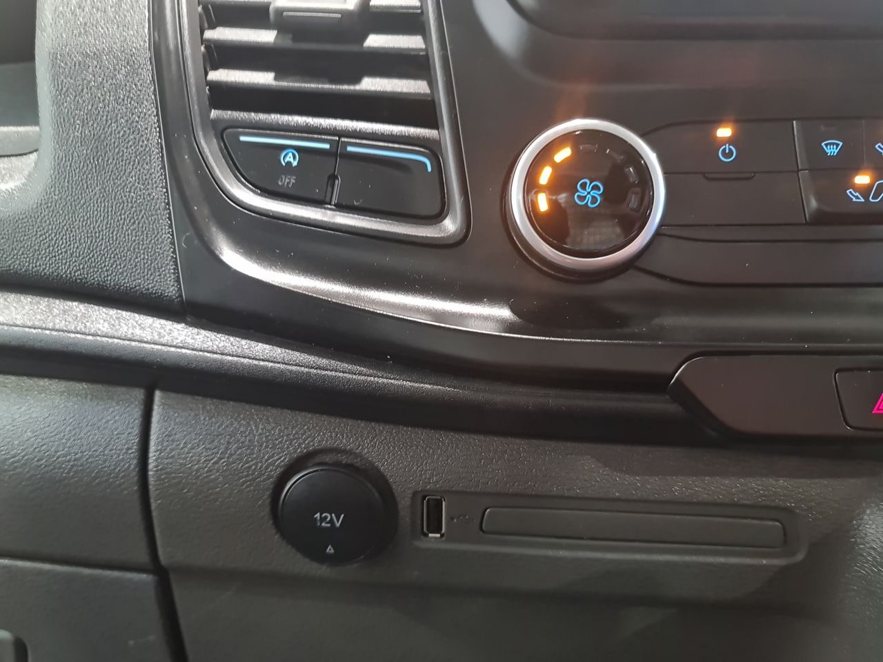 Used Ford Transit 2022 for sale - 77878815: Photo 30